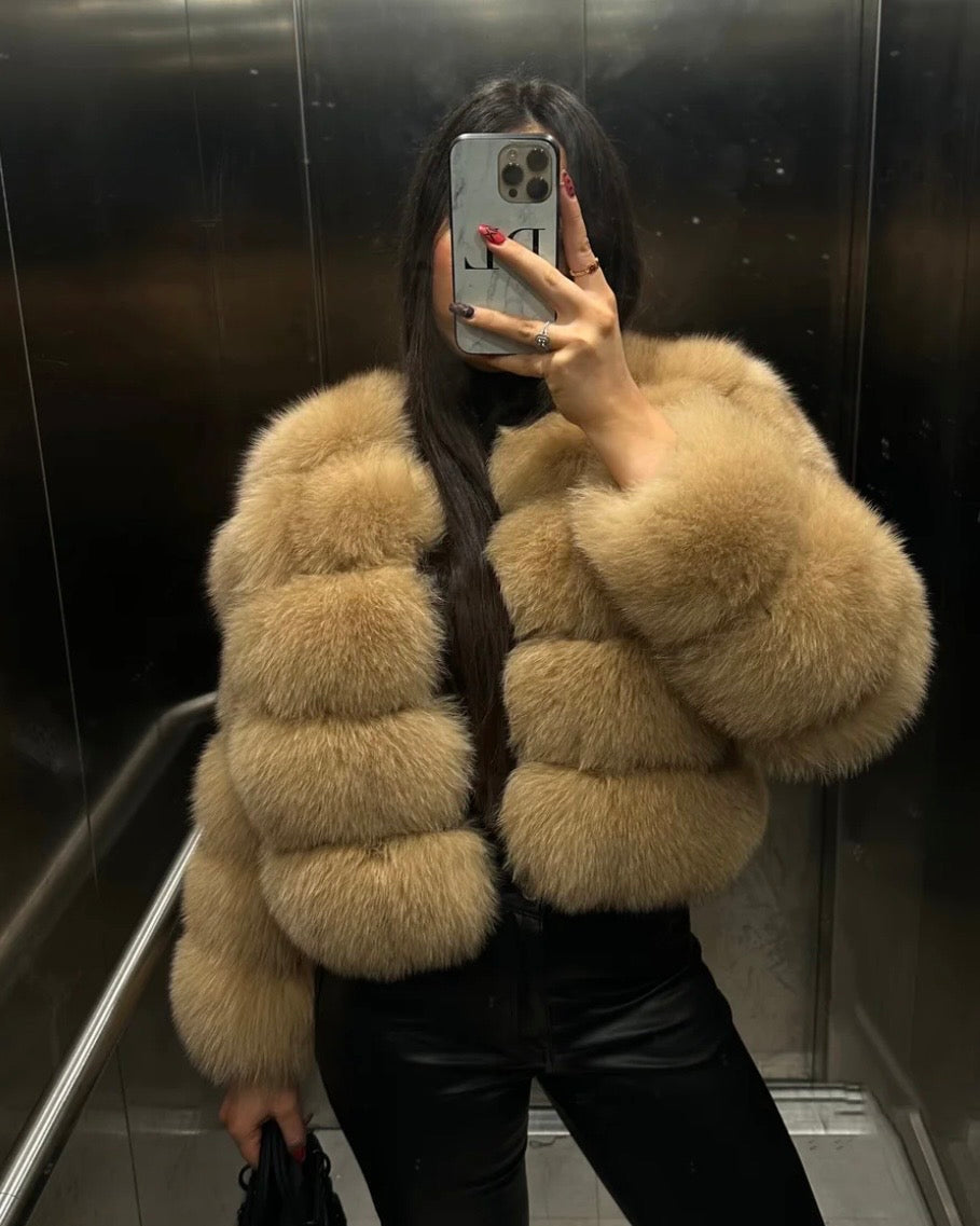Moroznik Beige Fox Fur Coat